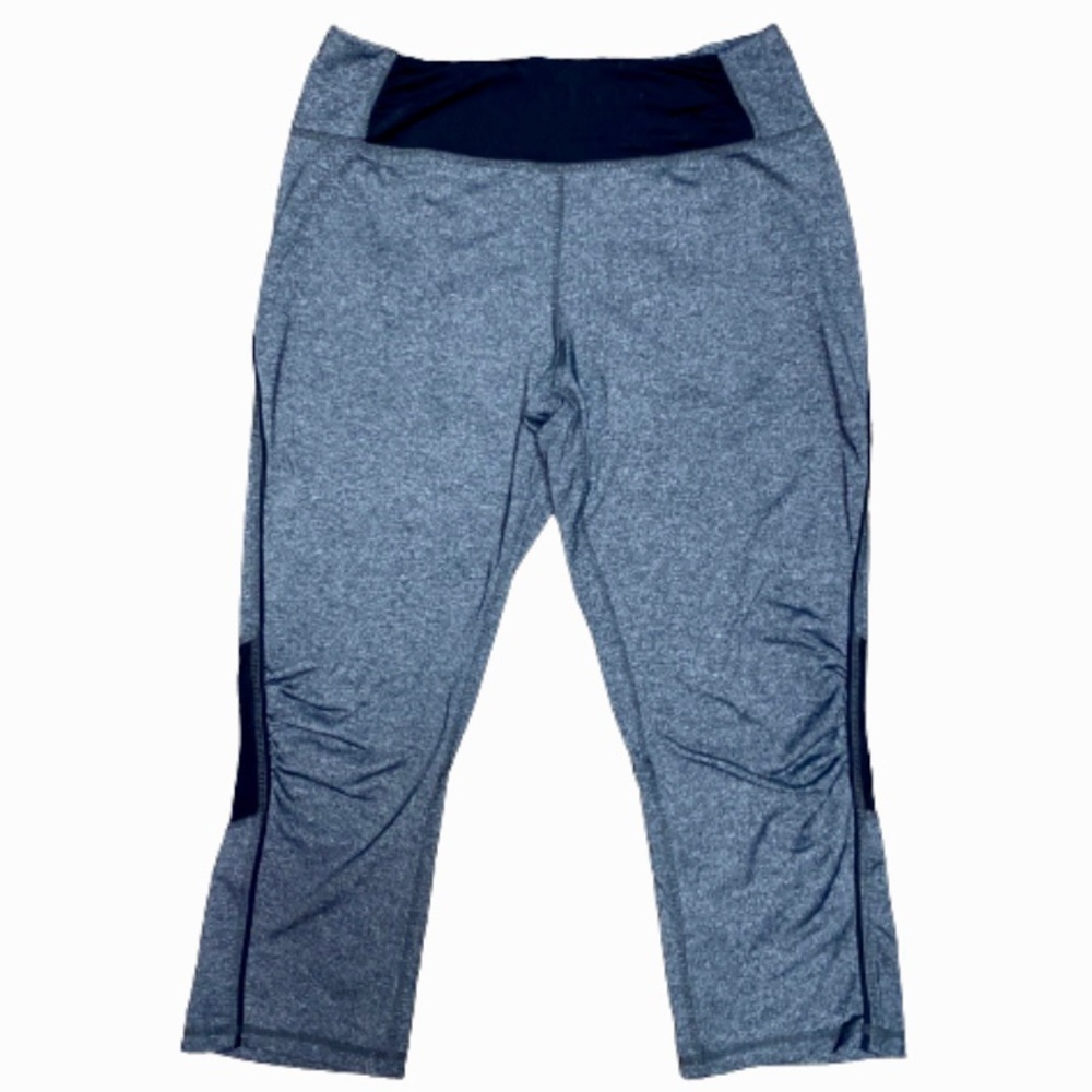 Kyodan Women’s Size Medium Cropped Grey & Black Athletic Leggings